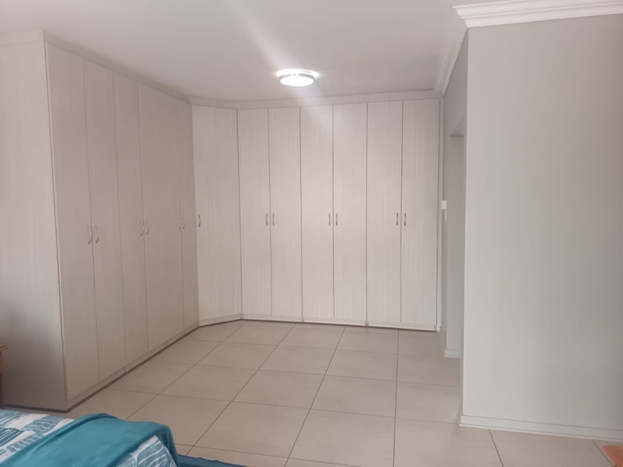 4 Bedroom Property for Sale in Rhodesdene Northern Cape